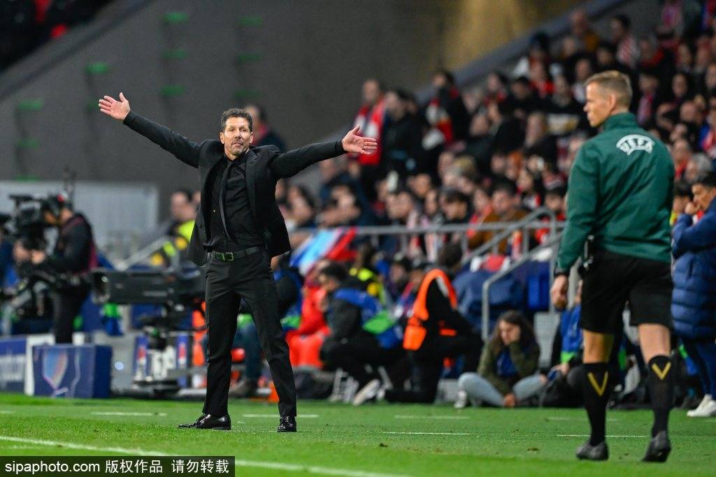 皇马欧冠前瞻：马斯坦托诺回归训练，阿拉巴室内恢复，战术备战奥林匹亚科斯